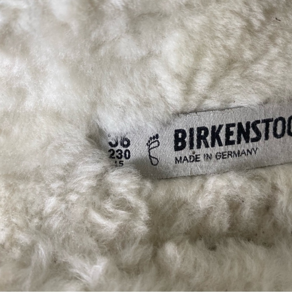 Birkenstock Tan Shearling Sandals 5 US.  EU36 - Picture 8 of 8